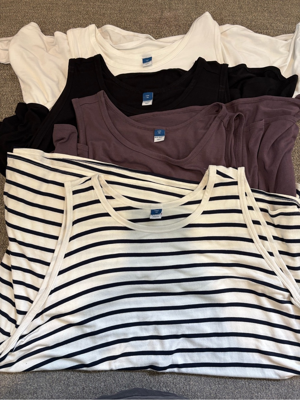 Old Navy lot of 4 Luxe Sleeveless Tank Tops